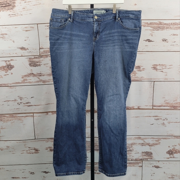 Torrid Barely Boot Cut Jean 20